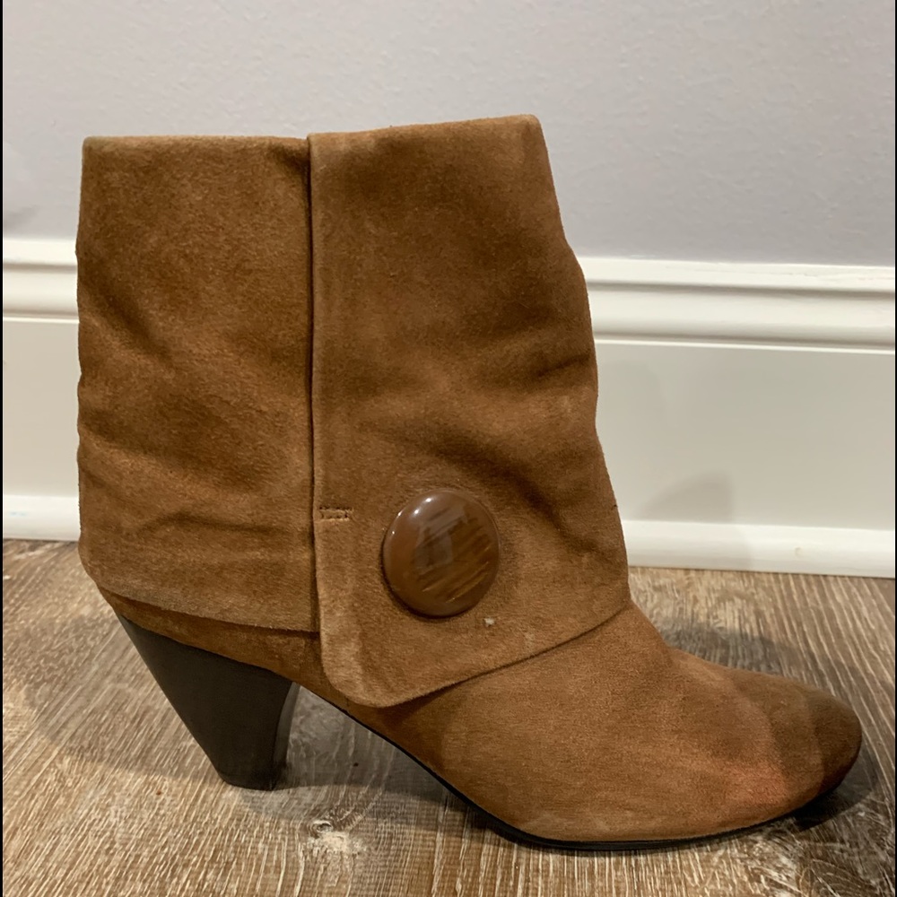 Vaneli Bootie